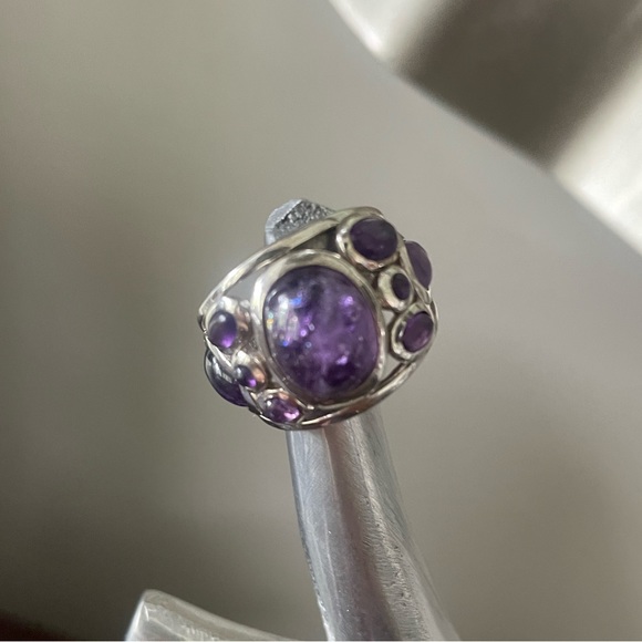 Sterling silver and amethyst ring - Picture 2 of 5